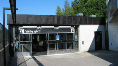 En tunnelbanestation i Vårby