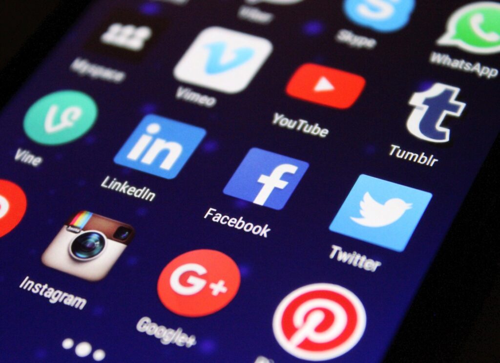 Barn och unga litar inte på influencers